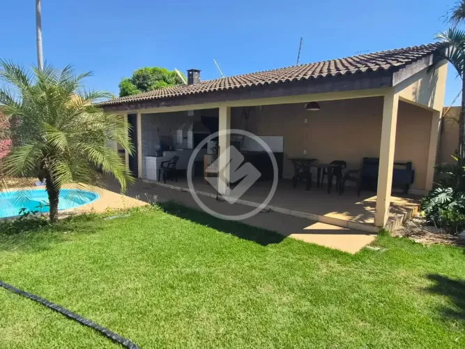CASA DE 380MIL BEM LOCALIZADA- PRÓXIMO A PREFEITURA EM VÁRZEA GRANDE -MT codigo: 371400