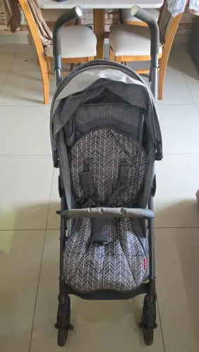Carrinho de bebê Chicco Liteway