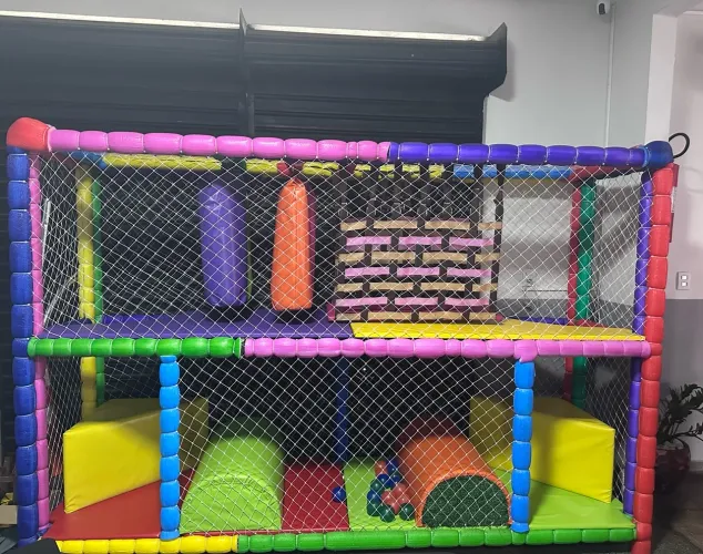 VENDO BRINQUEDO INFANTIL - MODELO COMPACTO!