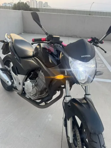 Honda CB 300 2011