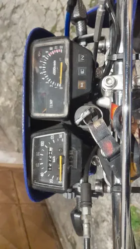 Dt 200r ano 2000 modelo 2000