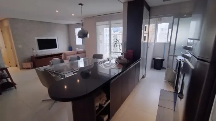 Apartamento à venda e locação na Rua Clodomiro Amazonas, Vila Nova Conceição, Sã