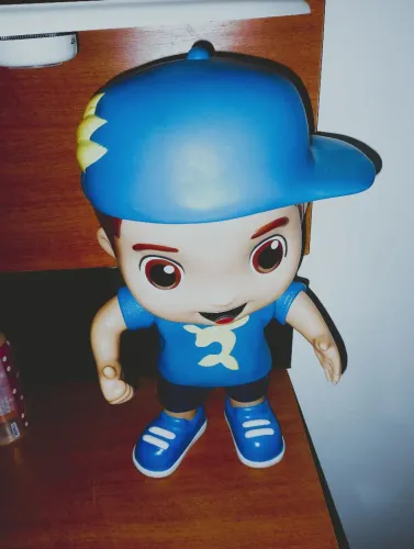 Boneco Lucas Neto