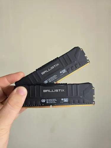 Memória ram 16GB DDR4 3000MHZ 2x8 CRUCIAL