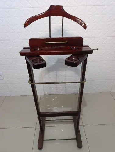 Cabideiro de Chão para Terno TOP