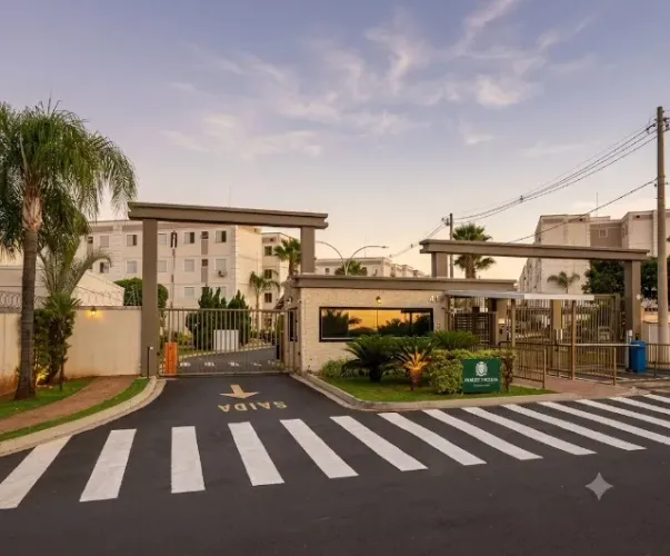 Apartamento Impecável | Todo Reformado | Térreo | Porcelanato Novo | Ao Lado do Shopping
