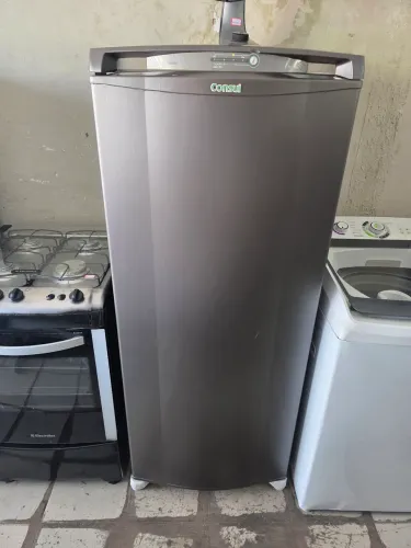 Geladeira cônsul frosfree funcionando perfeitamente