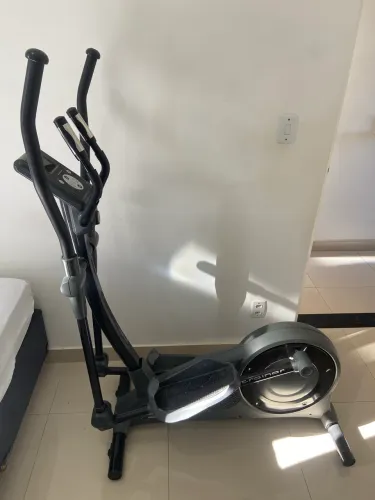 Elíptico Reebok Eletromagnético iTrainer