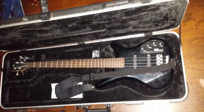 Baixo rock bass warwick aticom Gloght Case