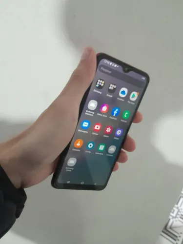 Samsung A10