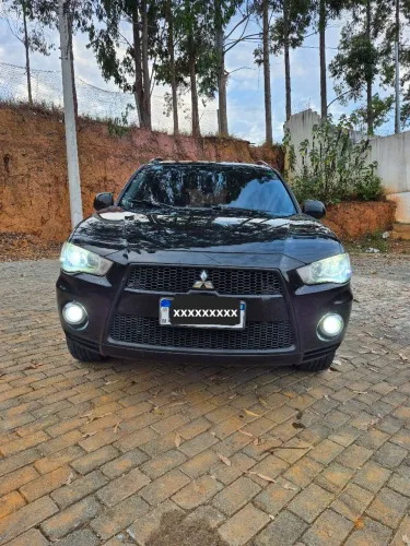 Mitsubishi Outlander 2.0 16V 160cv Aut. 2012