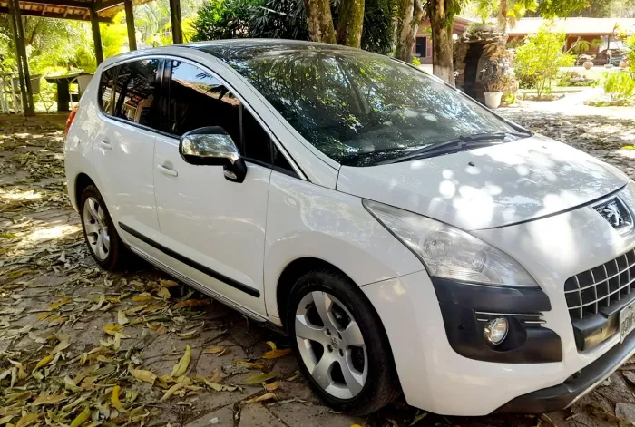 Peugeot 3008 Griffe 1.6 Turbo 16V 5P Aut. 2014