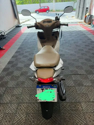 Honda Biz 125 EX 2025 ? R$ 16.900,00*<br>