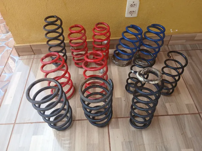 Vendo molas de SUSPENSÃO
