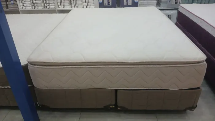 Cama queen ortopédico