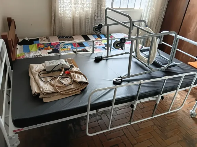 CAMA HOSPITALAR Conpleta
