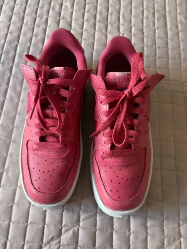 Tênis Nike Air Force 1 Fontanka 38