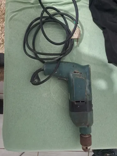 FURADEIRA DE IMPACTO BOSCH GSB 16-2 ? 220V