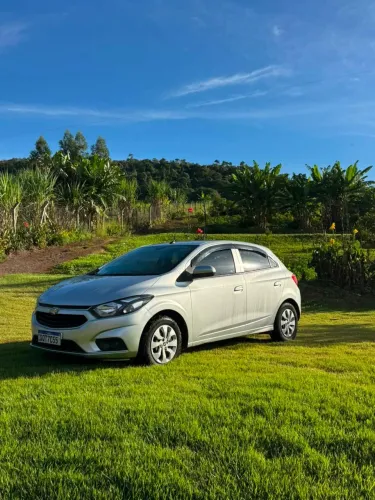 Chevrolet Onix Hatch LT 1.0 8V Flex Mec. 4P 2019