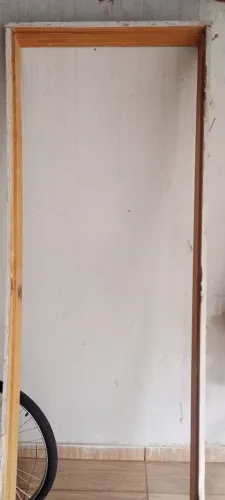 Portal em madeira 100.00