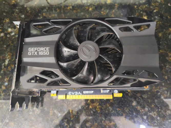 Placa de vídeo Gforce GTX 1650 XC