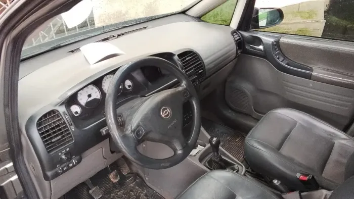 Chevrolet Zafira Elegance 2.0 MPFI 16V 136cv 5P 2005