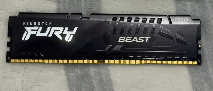 Memória RAM Kingston FURY Beast DDR5 de 32GB