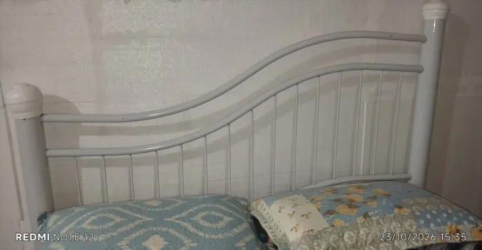 Cama de ferro casal padrão