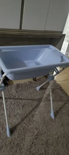 Banheira com suporte