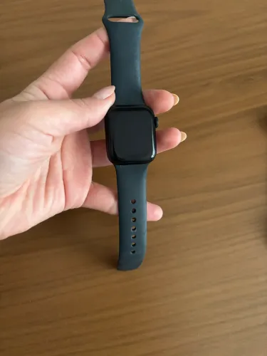 Relógio Apple Watch SE (GPS) (2ª Geração)