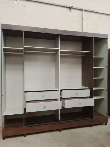 Guarda roupa gigante MDF ENTREGA E MONTA dentro Uberlândia