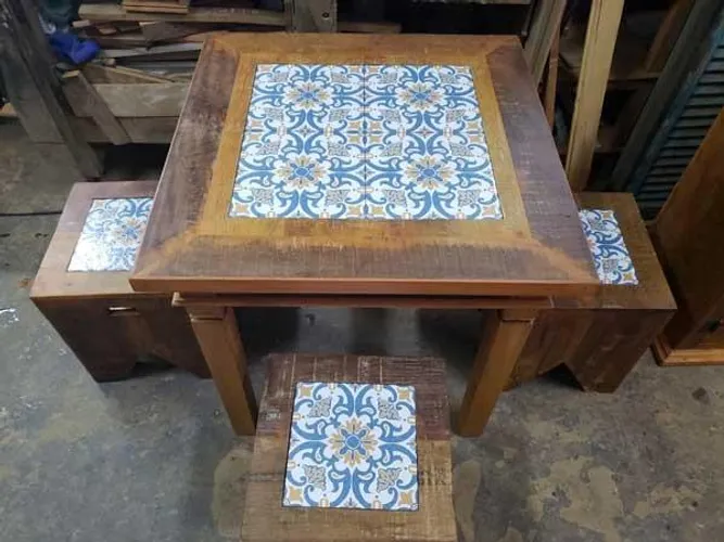 Mesa quadrada 80x80cm Demolição com Azulejo