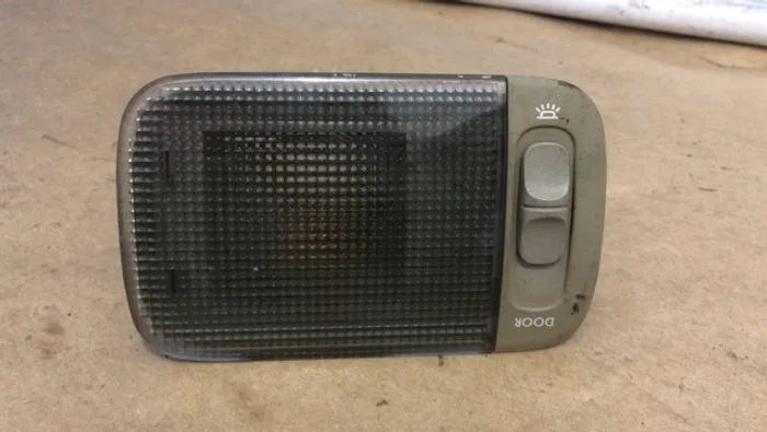 Luz de teto original subaru outback 2005