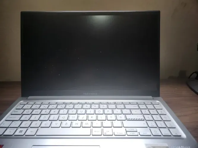 Vivobook 15** Leia Descricao**