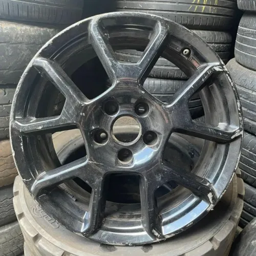 Rodas aro 17 original Jeep Renegade