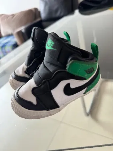 Nike Jordan bebê 18.5