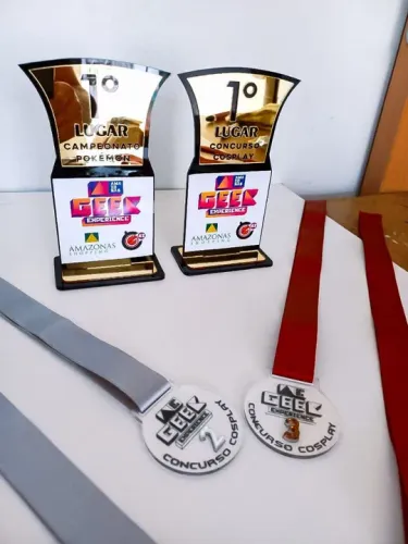 Troféus e medalhas personalizadas