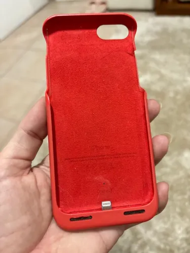 Capa carregadora para iPhone vermelha - original Apple
