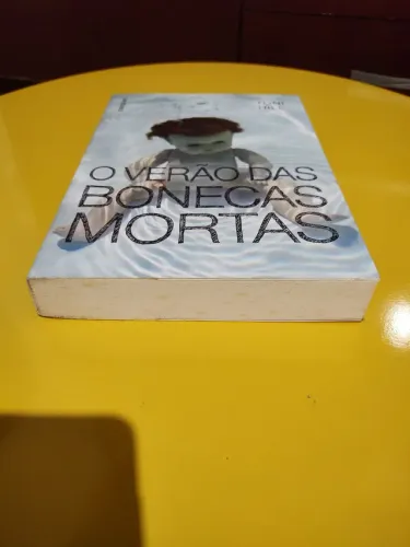 O Verão das Bonecas mortas. Produto novo.
