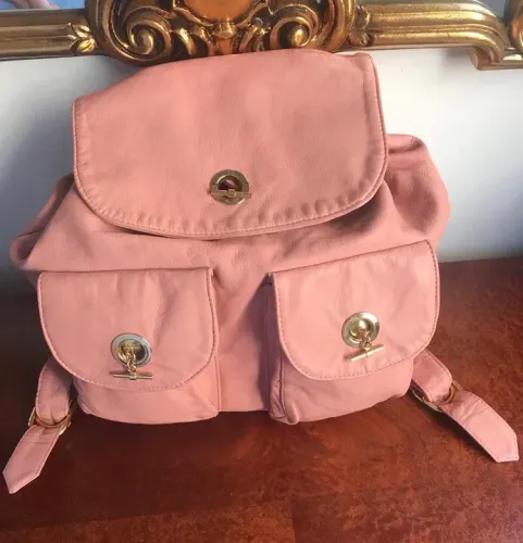 mochila de couro carla original e autêntica da marca frankie amaury