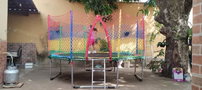 Alugamos pula pula e outros brinquedos pra a sua festa ?