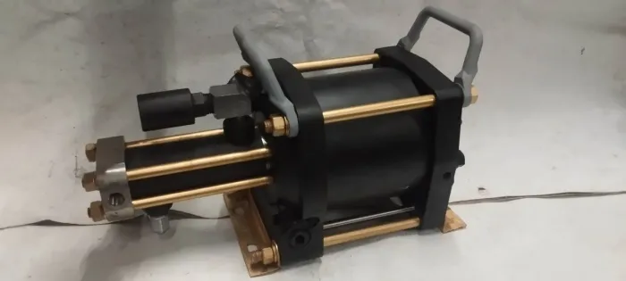 Vendo booster de gás Haskel