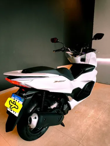 PCX 160 2025 única dona. Sem mais ...