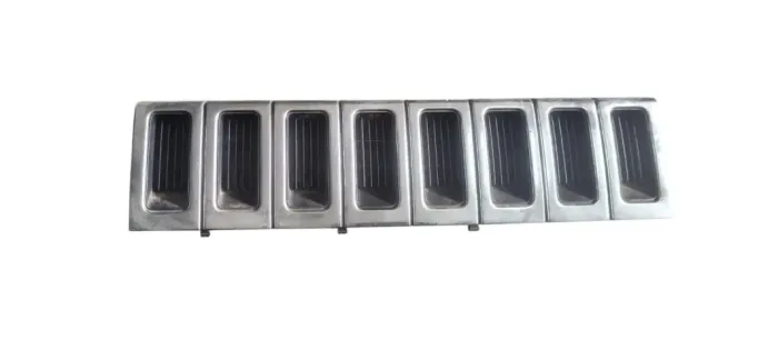 Grade Jeep Grand Cherokee 1993 1994 1995 Detalhe N121