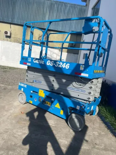 Plataforma Elevatória Genie GS-3246