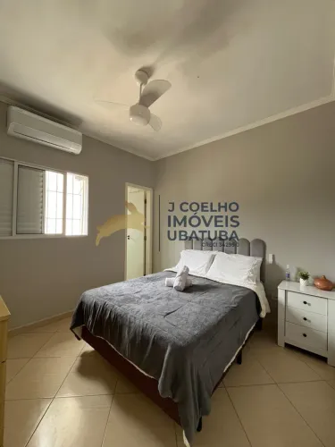 Apartamento com 2 vagas na garagem, localizado à 450 metros do mar na praia do perequê açu
