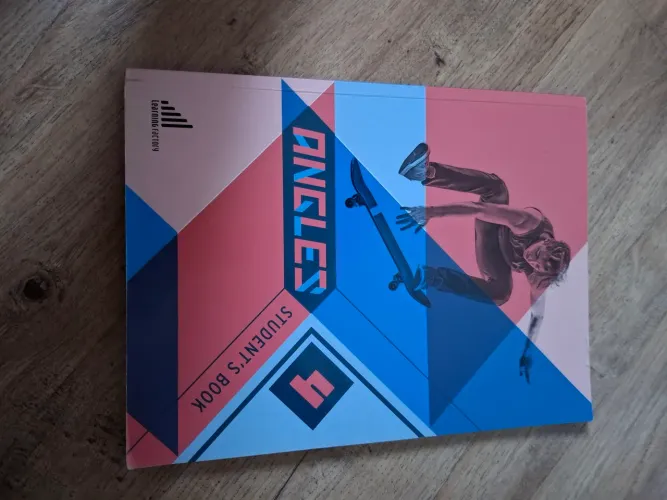 Livro Cultura Inglesa - Angles 4