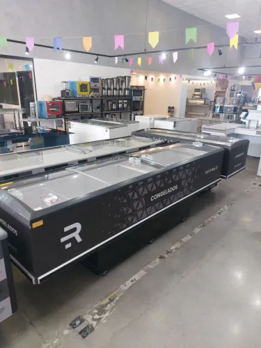 Ilha para congelados 3m com iluminação em led vidro curvo 