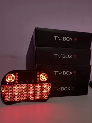 Aparelho 4K com Teclado Wireless