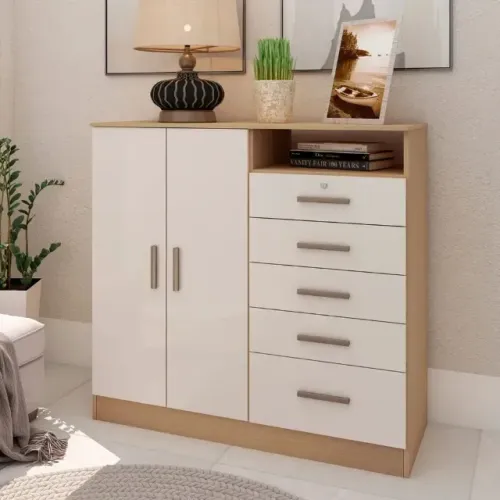 Cômoda com 2 portas e 5 gavetas 